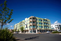 Book Mawson Lakes Accommodation Vacations Sydneys Hotel Sydneys Hotel