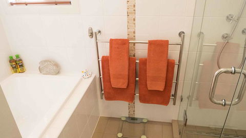 Rezare House Bed & Breakfast - Sydneys Hotel 25