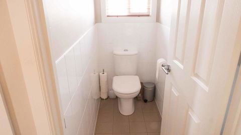 Rezare House Bed & Breakfast - Sydneys Hotel 23