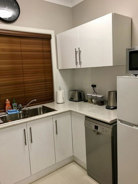 Rezare House Bed & Breakfast - Sydneys Hotel 33