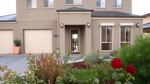 Rezare House Bed & Breakfast - Sydneys Hotel 1