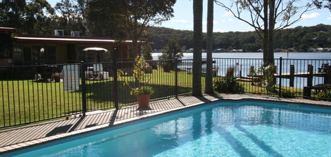 Lake Edge Apartments - Sydneys Hotel 20