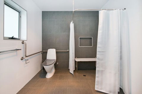 Loxton Courthouse Apartments - Sydneys Hotel 21