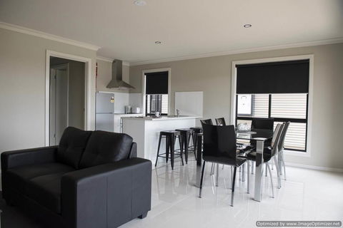 Paringa Resort - Sydneys Hotel 6