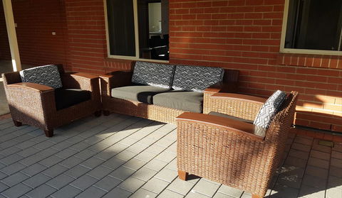 Aldinga Beach Overnighter Or Getaway Home - Sydneys Hotel 3