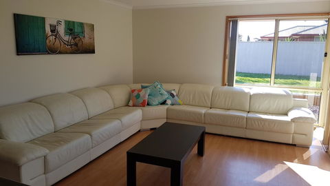 Aldinga Beach Overnighter Or Getaway Home - Sydneys Hotel 6
