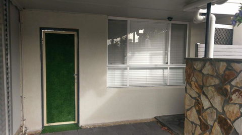 Christophers Villa - Sydneys Hotel 5