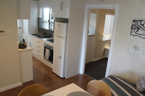 Christophers Villa - Sydneys Hotel 19