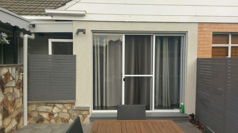 Christophers Villa - Sydneys Hotel 8