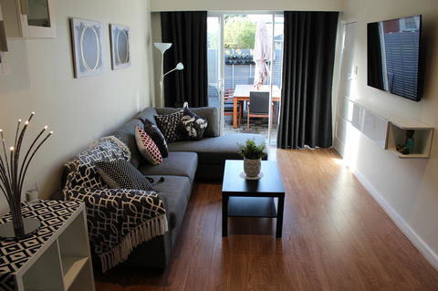 Christophers Villa - Sydneys Hotel 24