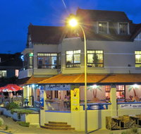 McCloud House - Sydneys Hotel