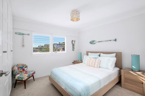 Beachfront Bliss - Sydneys Hotel 15
