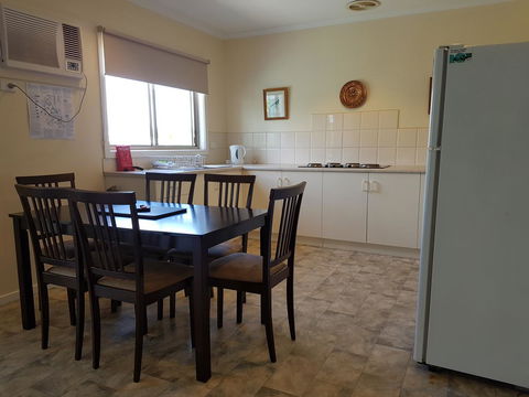 Marion Bay Holiday Villas - Sydneys Hotel 14