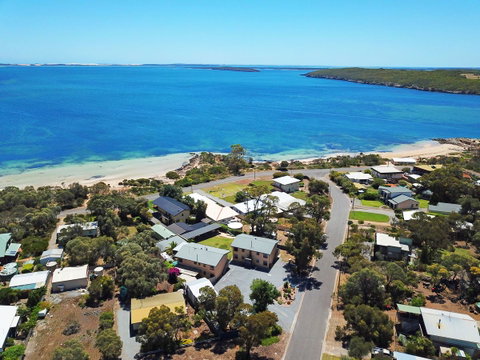 Longbeach Apartments - Sydneys Hotel 1