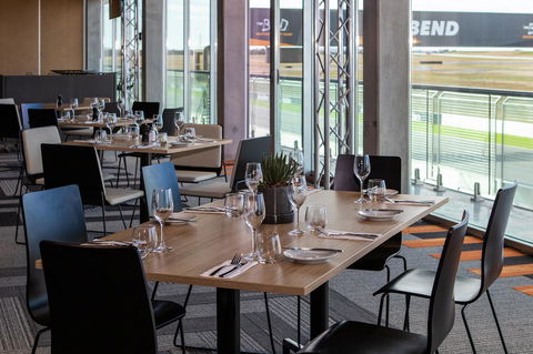 Rydges Pit Lane - Sydneys Hotel 39