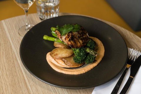 Rydges Pit Lane - Sydneys Hotel 7