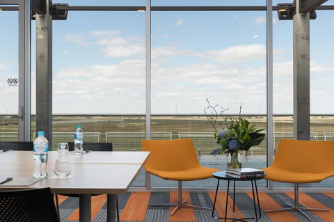 Rydges Pit Lane - Sydneys Hotel 15