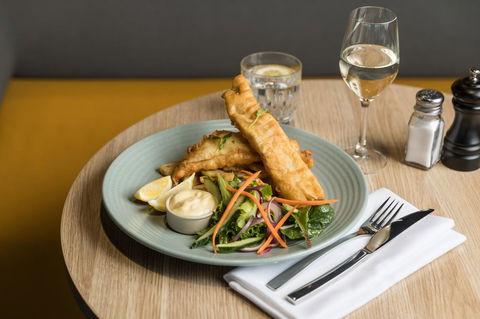 Rydges Pit Lane - Sydneys Hotel 8