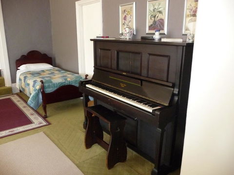 Country Bakehouse Accommodation - Sydneys Hotel 16