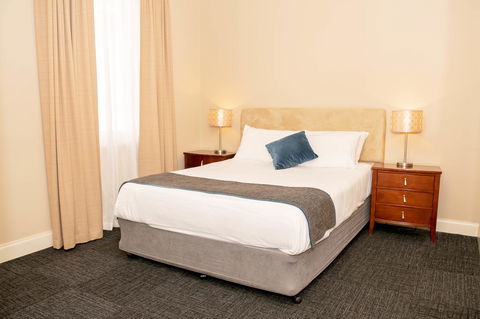 Whyalla Playford Apartments - Sydneys Hotel 0