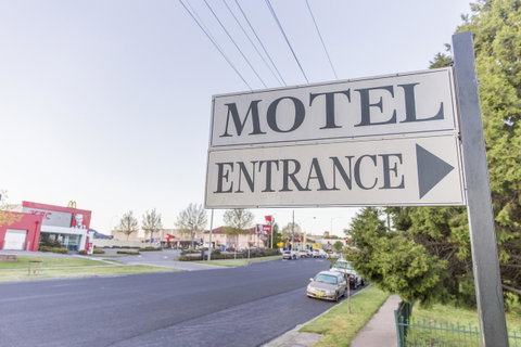 Bathurst Motor Inn - Sydneys Hotel 35
