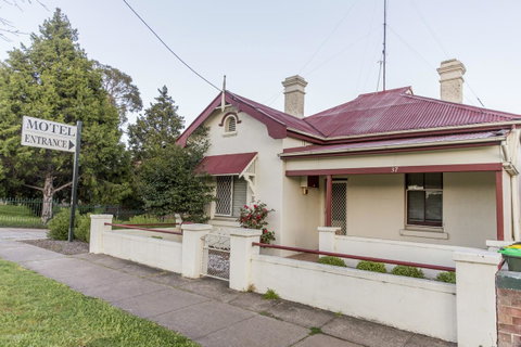 Bathurst Motor Inn - Sydneys Hotel 30