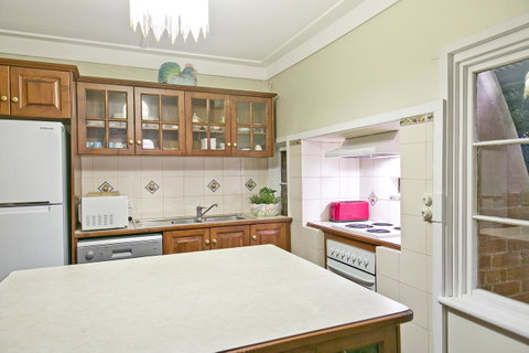 Vineyard Cottage BnB - Sydneys Hotel 19