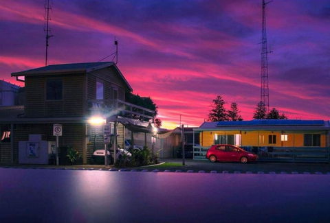 Wallaroo Beachfront Tourist Park - Sydneys Hotel 1