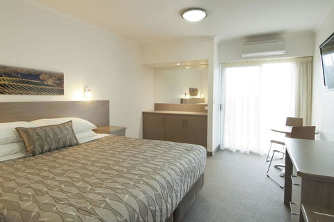 Loxton Community Hotel Motel - Sydneys Hotel 20