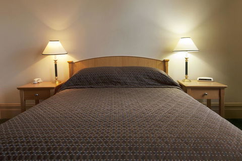 Loxton Community Hotel Motel - Sydneys Hotel 26