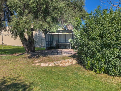 Beachview - Sydneys Hotel 29