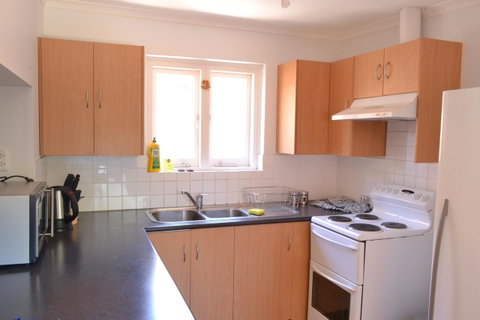 Prospect Holiday House - Sydneys Hotel 5