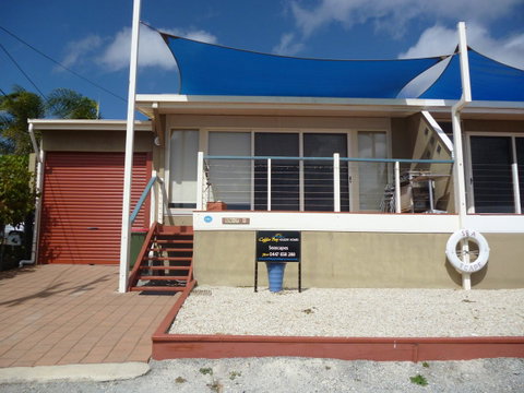Seascape - Sydneys Hotel 2
