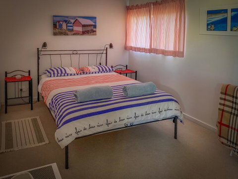 Seascape - Sydneys Hotel 9