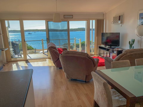 Seascape - Sydneys Hotel 17