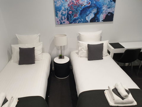 The Avenue Inn - Sydneys Hotel 3