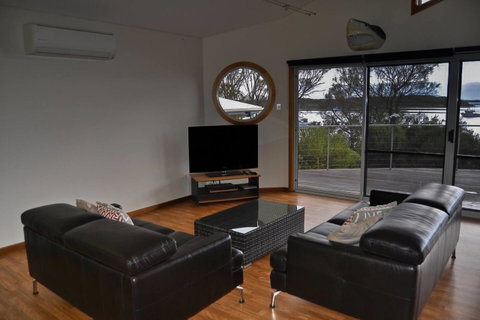 Rest A Shore Coffin Bay - Sydneys Hotel 4