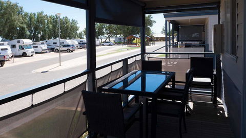 Wallaroo Holiday Park - Sydneys Hotel 19