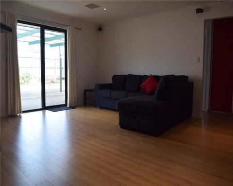 South Coast Escape - Sydneys Hotel 5