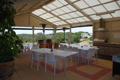 Lakeview Motel And Apartments - Sydneys Hotel 33