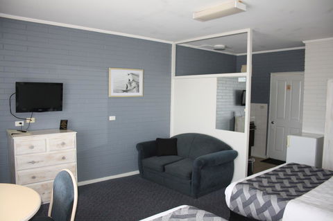 Lakeview Motel And Apartments - Sydneys Hotel 14