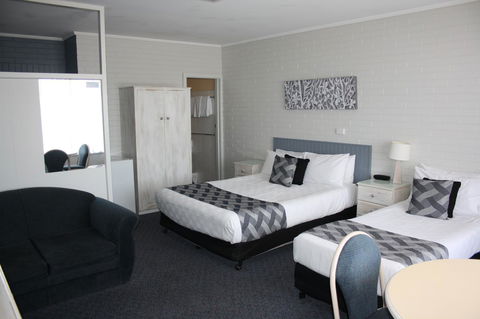 Lakeview Motel And Apartments - Sydneys Hotel 13