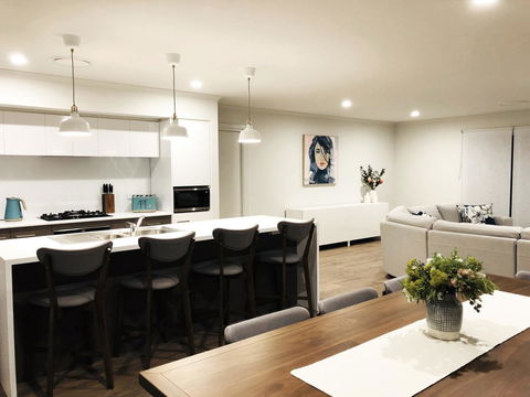 Villa Canto - Sydneys Hotel 1