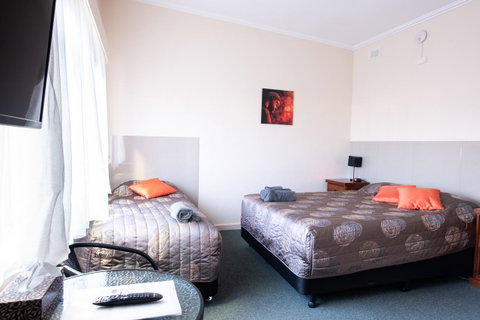 Blue Lake Motel - Sydneys Hotel 16