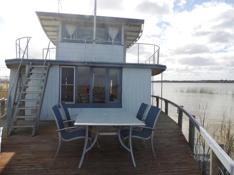 PS Federal Retreat Paddle Steamer Goolwa - Sydneys Hotel 34