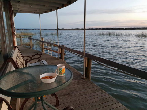 PS Federal Retreat Paddle Steamer Goolwa - Sydneys Hotel 8