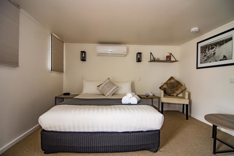 Murray River Queen - Sydneys Hotel 22