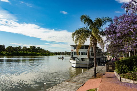 Murray River Queen - Sydneys Hotel 14