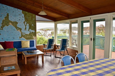 Dolphinview - Sydneys Hotel 2