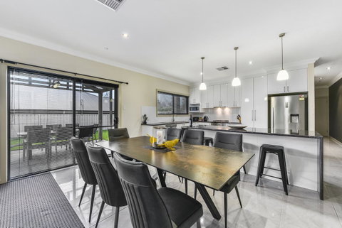 Accommodation On Lansell 2 - Sydneys Hotel 6